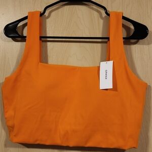 Spanx Square Neck Cropped Shelf Tank - LARGE